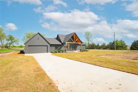 New construction Single-Family house 4863 County Rd 1098, Celeste, TX 75423 - image