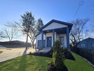 New construction Single-Family house 331 E Hull St, Denison, TX 75021 - image