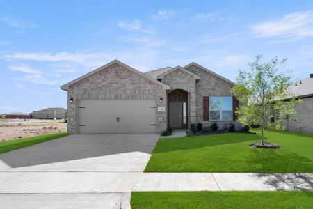 New construction Single-Family house 1903 Mohican Dr, Cleburne, TX 76033 Hamilton- photo 2 2