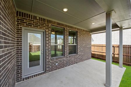 320 Pasture PAtio1