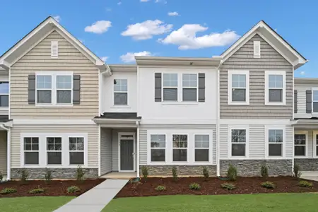 New construction Multi-Family house 194 Redford Place Dr, Rolesville, NC 27571 plan Sutton - image
