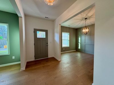 Entrance Foyer/Dining