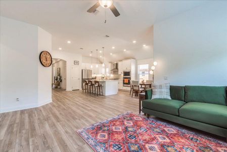 New construction Single-Family house 286 Muddy Creek Way, Kyle, TX 78640 McKinney- photo 13 13