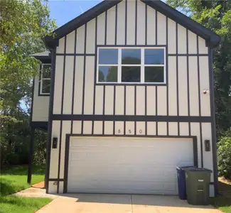 New construction Single-Family house 850 E Solomon St, Griffin, GA 30223 - photo 0