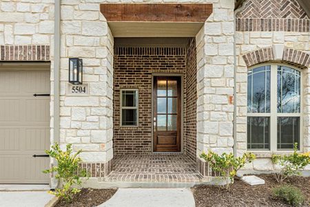 New construction Single-Family house 5504 Sweetwater Dr, Denton, TX 76226 Carolina IV- photo 4 4