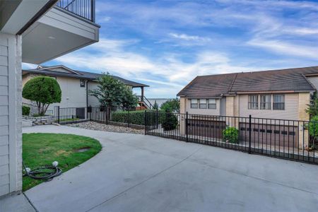 New construction Single-Family house 5128 Country Club Dr, Granbury, TX 76049 - image