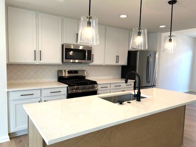 New construction Single-Family house 2772 Bristol Ridge Dr, Unit 35, Ann Arbor, MI 48105 plan The Highbridge - image 7