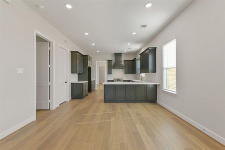 New construction Single-Family house 2515 S Houston Ave, Pearland, TX 77581 - image 15