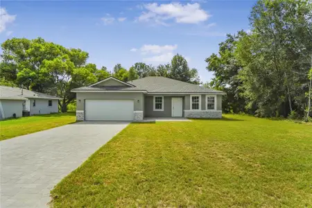 New construction Single-Family house 8210 N Pocono Dr, Citrus Springs, FL 34434 - image