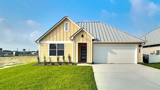 New construction Single-Family house 1018 Saint Croix Dr, Rockport, TX 78382 plan Ibis - image