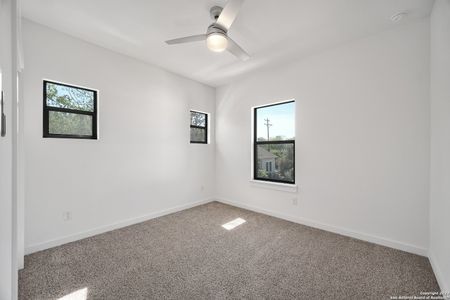 New construction Single-Family house 914 N Olive, Unit 101, San Antonio, TX 78202 null- photo 13 13