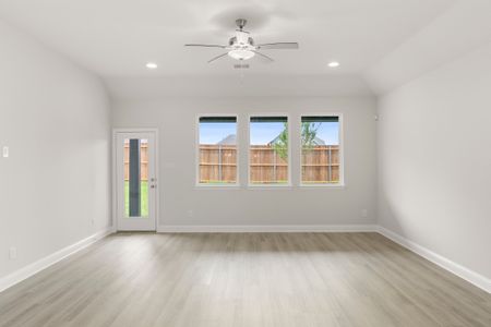 New construction Single-Family house 1821 Gleasondale Dr, Forney, TX 75126 plan Patriot - image 16