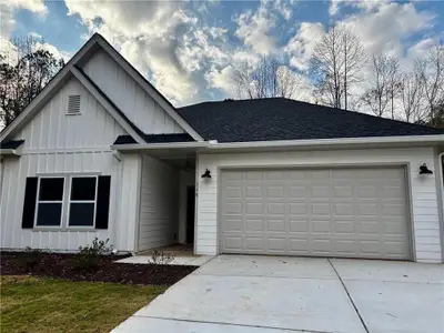 New construction Single-Family house 116 Valley View Dr, Maysville, GA 30558 - image