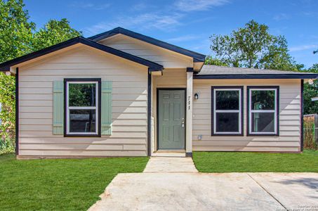 New construction Single-Family house 711 Sterling Street, San Antonio, TX 78220 - photo 0