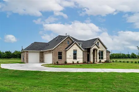 New construction Single-Family house 8292 Honeywell Ave, Greenville, TX 75402 plan Glenbrook IV - image 2