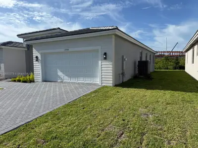 New construction Single-Family house 1884 NE 1st St, Homestead, FL 33033 Oak- photo 0