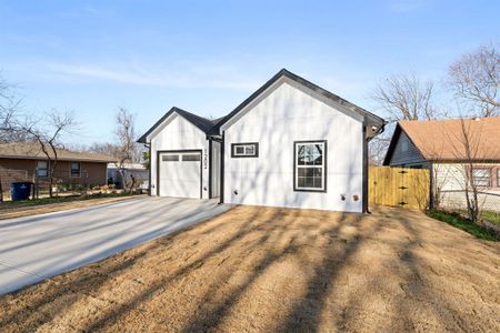 New construction Single-Family house 1202 N Breckenridge St, Ennis, TX 75119 - image