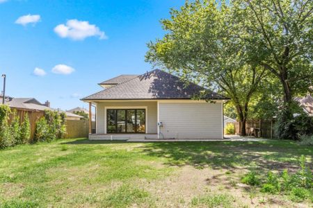 New construction Single-Family house 727 Elsbeth St, Dallas, TX 75208 null- photo 32 32