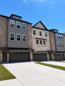 New construction Townhouse house 1161 Dahlonega Hwy, Unit 8, Cumming, GA 30040 - image