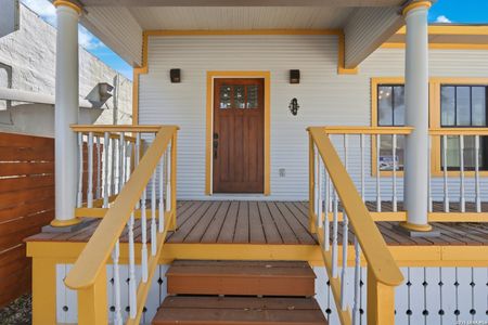 New construction Single-Family house 608 Labor, San Antonio, TX 78210 - image