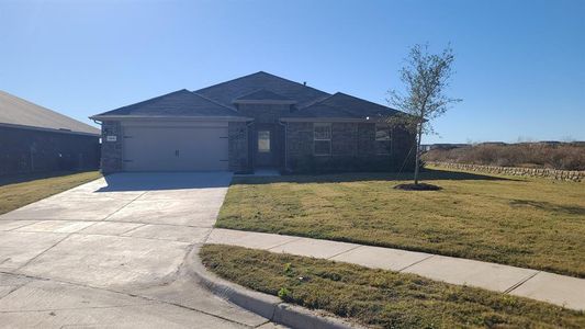 New construction Single-Family house 1915 Heritage, Cleburne, TX 76033 - photo 0