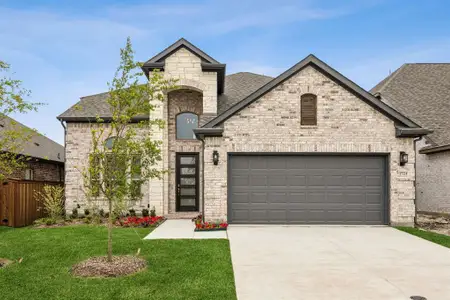 New construction Single-Family house 1916 Huron Dr, Forney, TX 75126 plan Richardson - 50' Lot - image