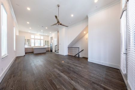 New construction Single-Family house 1308 E Crosby Rd, Carrollton, TX 75006 - image 14
