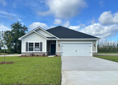 New construction Single-Family house 100 Cloverfield Drive SE, Allenhurst, GA 31301 plan The Trask - image