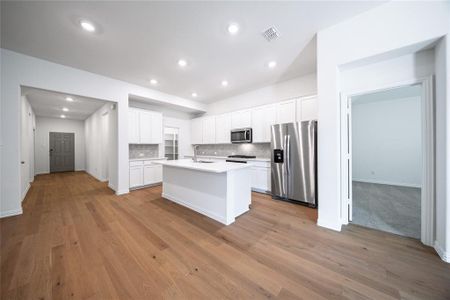 New construction Single-Family house 1609 Etosha Dr, Royse City, TX 75189 plan Rainier - image 6