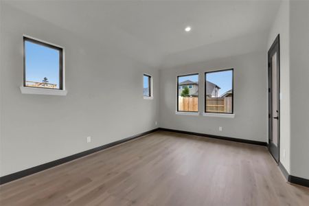 New construction Single-Family house 16179 Sheridan River Trl, Conroe, TX 77302 plan Plan 4534 Elevation D - image 20