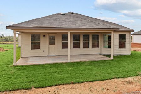 New construction Single-Family house 109 Reno Trl, Floresville, TX 78114 Esparanza- photo 31 31