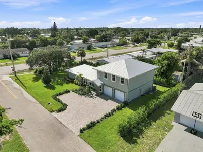 New construction Single-Family house 1176 Terrace Wy, Jensen Beach, FL 34957 - image