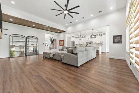 New construction Single-Family house 135 Bentwater Bay Dr, Montgomery, TX 77356 - image 5