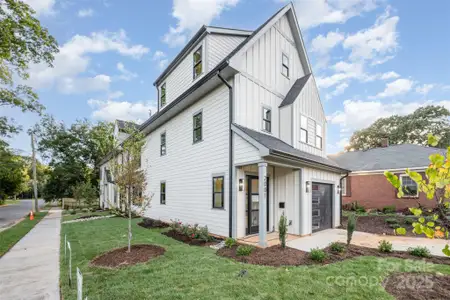 New construction Duplex house 2001 Renner St, Charlotte, NC 28216 - image