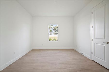 New construction Single-Family house 2953 Stewart Creek Cir, Plant City, FL 33565 - image 17