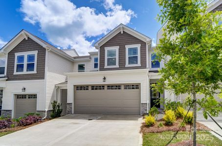 New construction Townhouse house 14926 Tamarack Dr, Charlotte, NC 28278 Claymore- photo 1 1