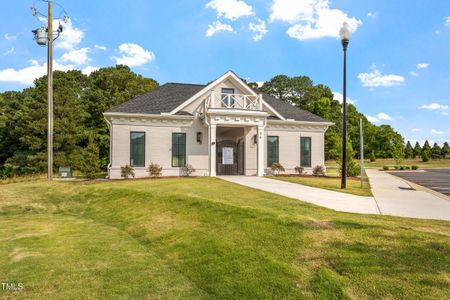 New construction Single-Family house 347 N Maple Walk Dr, Unit 211, Garner, NC 27529 Yates- photo 2 2