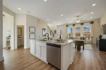 New construction Single-Family house 3009 La Rambla Dr, Houston, TX 77047 plan Picasso - image 4