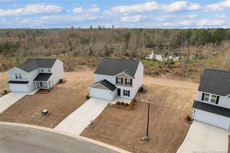 New construction Single-Family house 2145 Purebred Cir, Hope Mills, NC 28348 - image