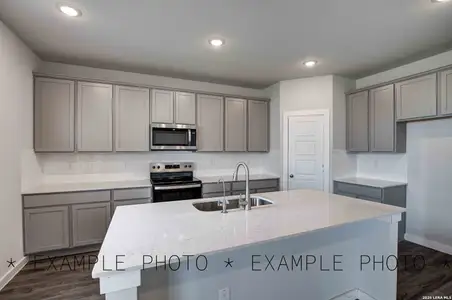 New construction Single-Family house 8354 Rocket Vw, San Antonio, TX 78263 plan Wilson - 1848 - image