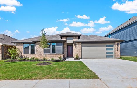 New construction Single-Family house 1935 Jackson St, Cleburne, TX 76033 null- photo 0 0