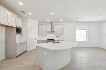 New construction Single-Family house 19689 Fort King Run, Brooksville, FL 34601 - image 6