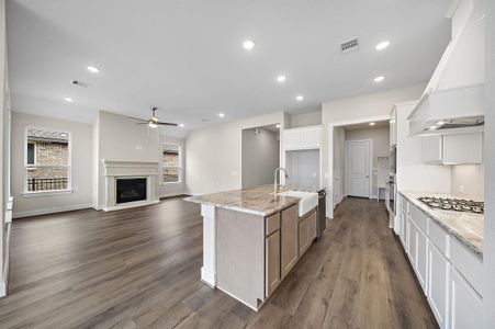 New construction Single-Family house 21702 Leaton Cir, Porter, TX 77365 plan Sunflower - image 15