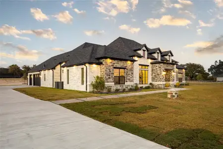 New construction Single-Family house 724 Cooper Trl, Weatherford, TX 76087 - image