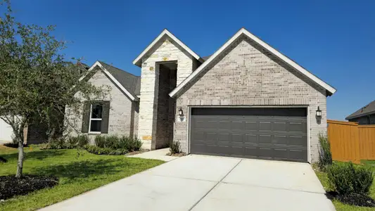 New construction Single-Family house 13411 Harbor Point Dr, Texas City, TX 77568 plan Cabotll - image