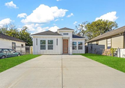 New construction Single-Family house 1535 Caldwell Street, Dallas, TX 75223 - photo 0