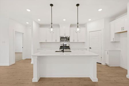 New construction Single-Family house 7136 Intrepid Dr, Saginaw, TX 76179 plan Chamberlin II - image 5