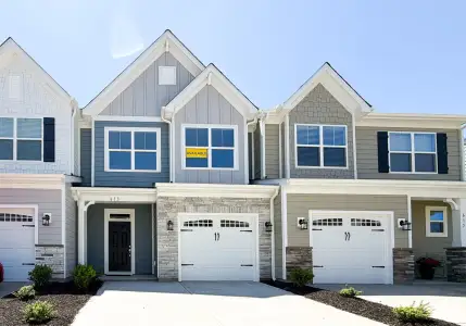 New construction Single-Family house 613 Autumn Lake Rd, Simpsonville, SC 29681 plan Ashland - image