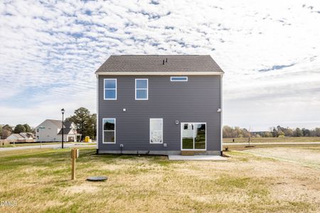 New construction Single-Family house 18 Cedar Run Ct, Benson, NC 27504 plan Ellerbe - image 3
