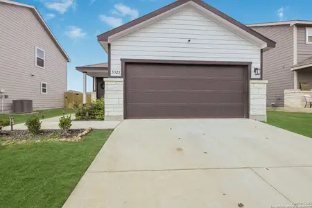 New construction Single-Family house 5323 Franklin Hls, San Antonio, TX 78073 plan Hopewell - 1455 - image